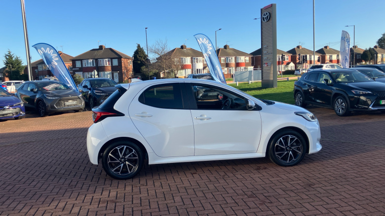 Toyota Yaris 1.5 Hybrid Design 5dr CVT Hybrid Hatchback